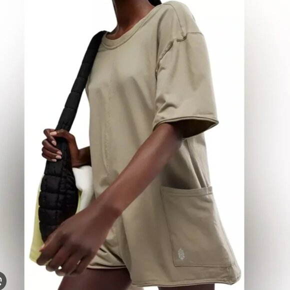Free People Hot Shot Tee Romper in Sage Stone EUC size M - Picture 2 of 5